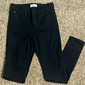 Pink lily never worn size 26